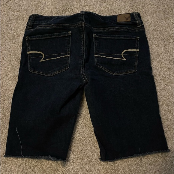 American Eagle Blue Cut Off Jean Shorts Size 6 - Picture 4 of 8